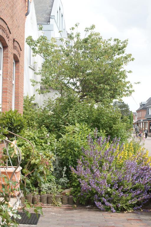 Pension Luettje Meermaid ボルクム エクステリア 写真
